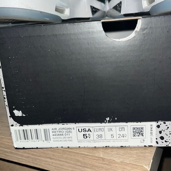 Retro 5 oreo worn twice - Picture 1 of 2